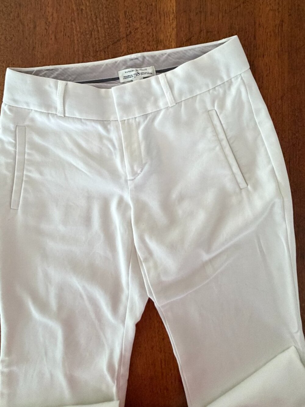 Banana Republic cream colored slacks-Niiiiice!